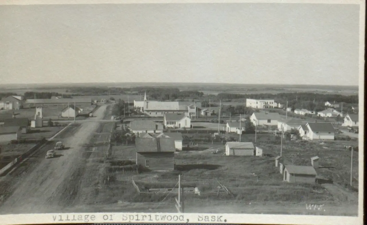 Aerial view of the Village of Spiritwood, about 1940